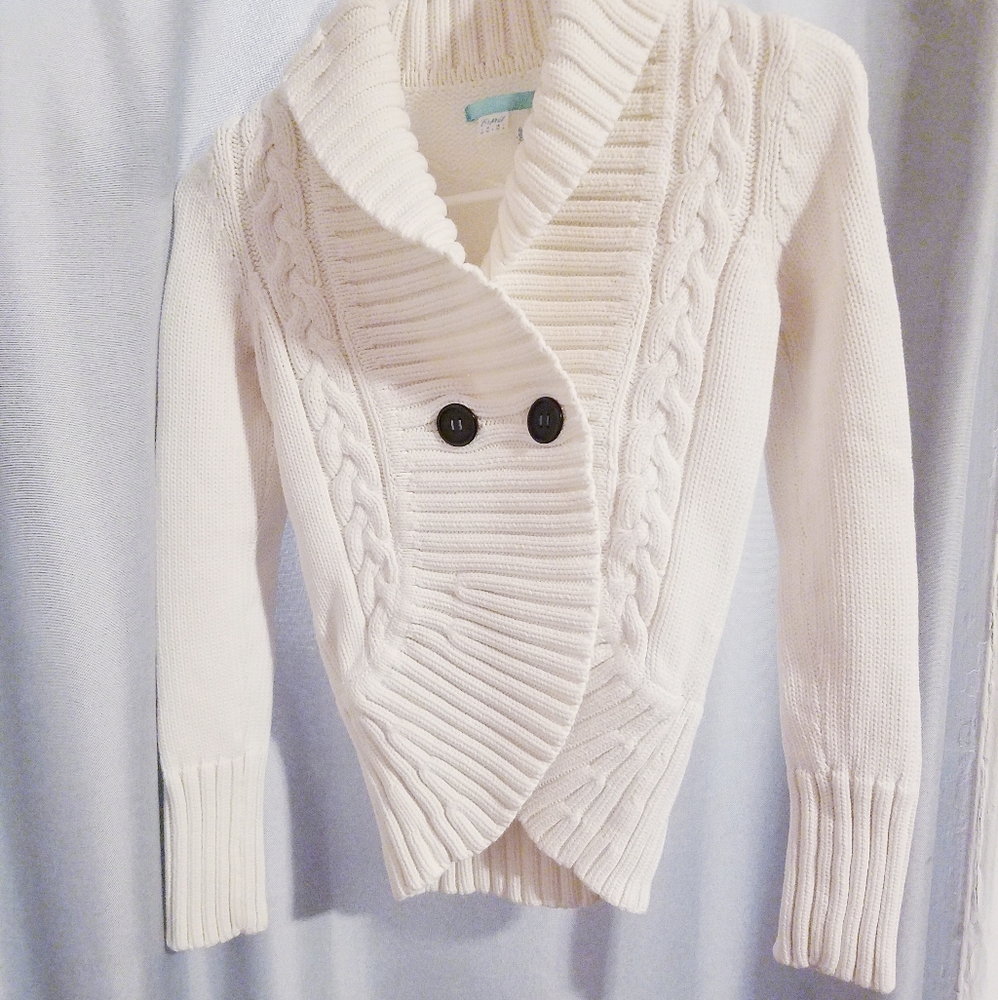 Esprit White Cable Knit Buttoned Sweater
